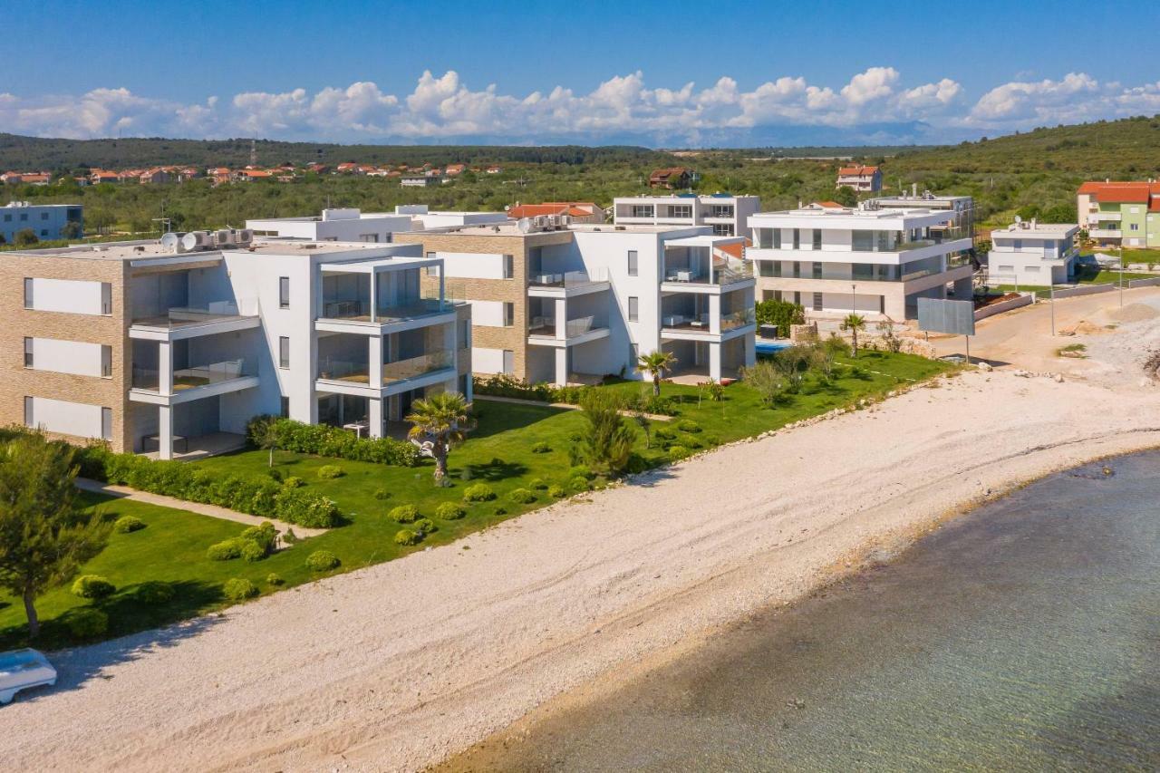 Luxury Design Beach Front Apartment Сукошан Екстер'єр фото